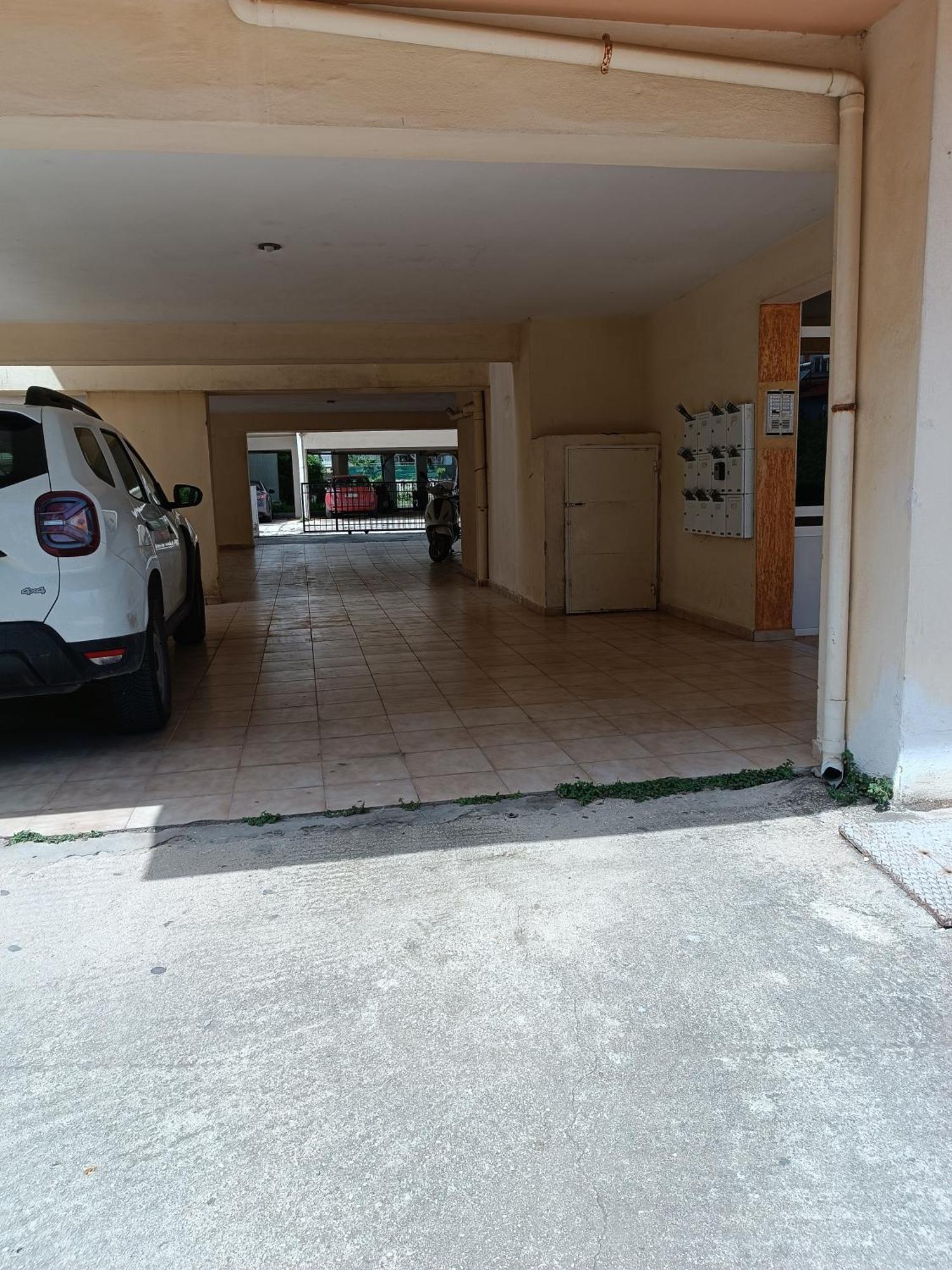 J&b Apartment *